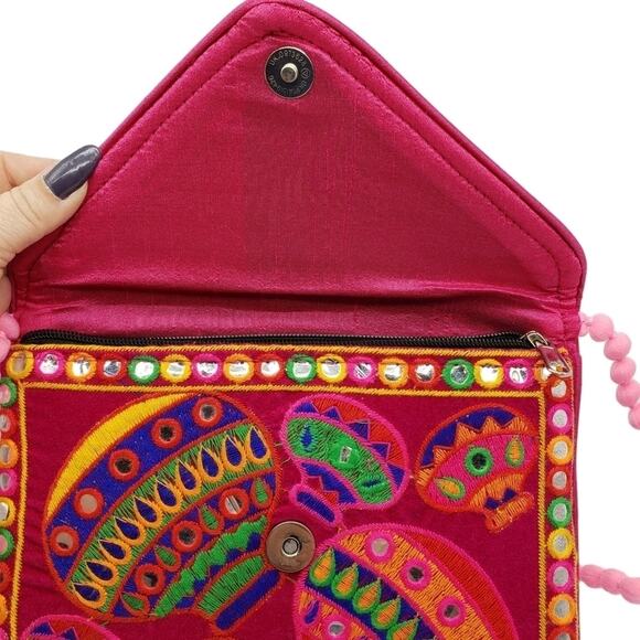 Envelope Purse with Embroidered Colorful Latern Pattern and Pom Pom Strap - Picture 4 of 8
